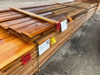 Ca. 19x Thermo Vuren Channelsiding, 20x140mm, lengte 450cm